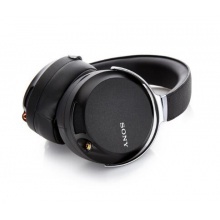 索尼（SONY）MDR-Z7 70mm高解析度HD驱动单元 立体声耳机 黑色