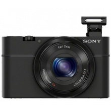 索尼（SONY） DSC-RX100 黑卡数码相机 2020万有效像素 等效28-100mm 
